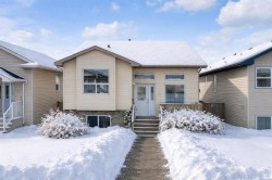 21 Hunter Road  Sylvan Lake, AB T4S 2L6