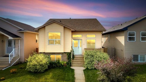 21 Hunter Road, Sylvan Lake, AB - Outdoor