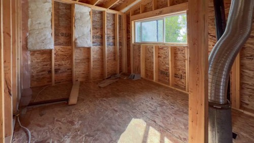 4105 Wallace Street, Donalda, AB - Indoor Photo Showing Other Room