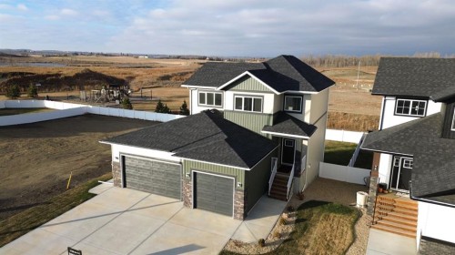 10 Aura Drive, Blackfalds, AB - Outdoor