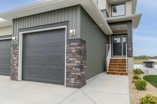 10 Aura Drive, Blackfalds, AB - Outdoor