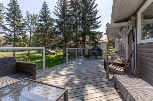 504 5Th Street, Norris Beach, AB - Outdoor With Deck Patio Veranda With Exterior