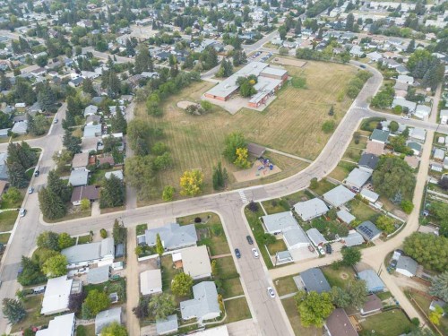 3948 35A Avenue, Red Deer, AB - Outdoor With View