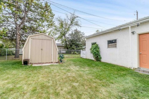 3948 35A Avenue, Red Deer, AB - Outdoor