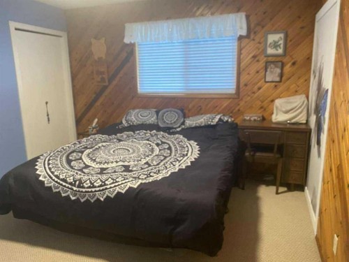 34 Lakeshore Drive, Grandview, AB - Indoor