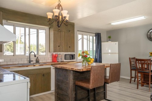 5011 51St Ave, Bashaw, AB - Indoor