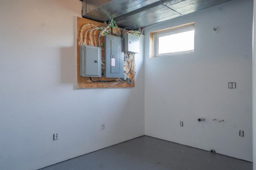 5011 51St Ave, Bashaw, AB - Indoor