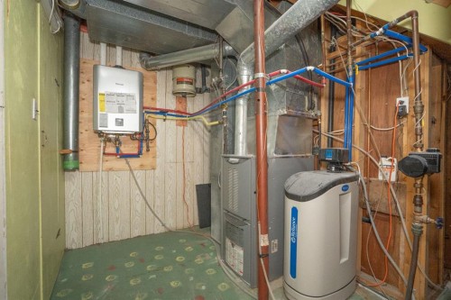 5011 51St Ave, Bashaw, AB - Indoor Photo Showing Basement