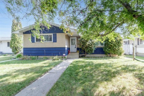 3205 44A Avenue, Red Deer, AB - Outdoor With Facade