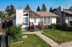 5723 55 Street  Rocky Mountain House, AB T4T 1J7