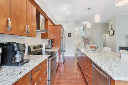 149 Carrington Drive, Red Deer, AB - Indoor Photo Showing Kitchen With Upgraded Kitchen