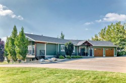 254041 Township Road 435  Rural Ponoka County, AB T4J 1R2