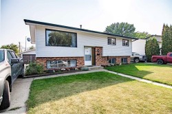 129 Wiltshire Boulevard  Red Deer, AB T4N 6B4