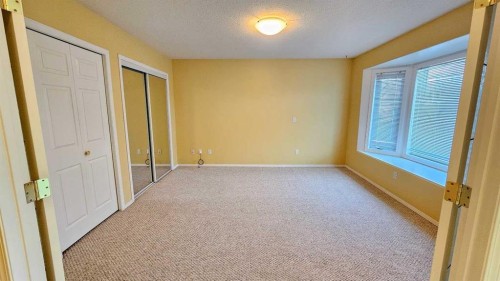 621 6 Avenue Sw, Sundre, AB - Indoor Photo Showing Other Room