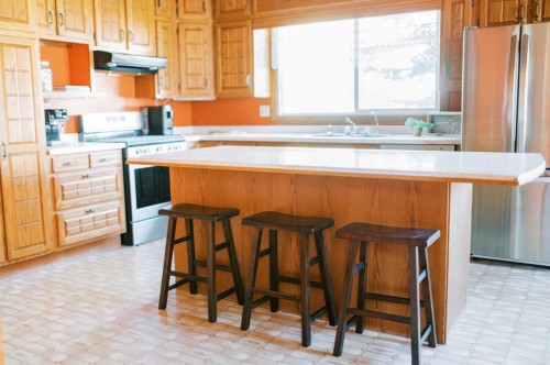 4901 48 Street South, Stettler, AB - Indoor Photo Showing Kitchen