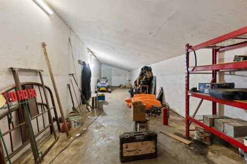 5002 50 Street, Strome, AB 