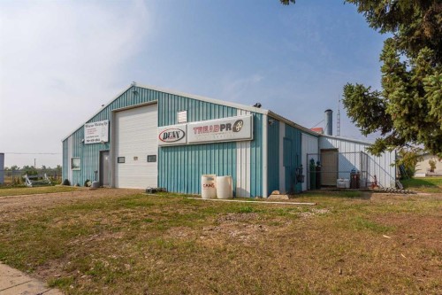 5002 50 Street, Strome, AB 