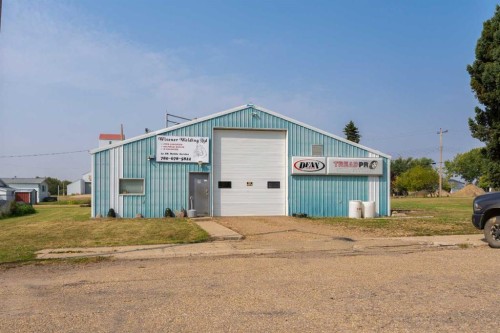 5002 50 Street, Strome, AB 