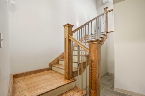 5007 46 Street, Sylvan Lake, AB 