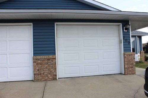 202 Ebert Close, Red Deer, AB - Outdoor With Exterior