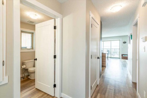 33 Lakeshore Drive, Grandview, AB - Indoor Photo Showing Other Room