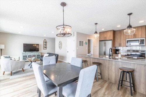 33 Lakeshore Drive, Grandview, AB - Indoor Photo Showing Other Room