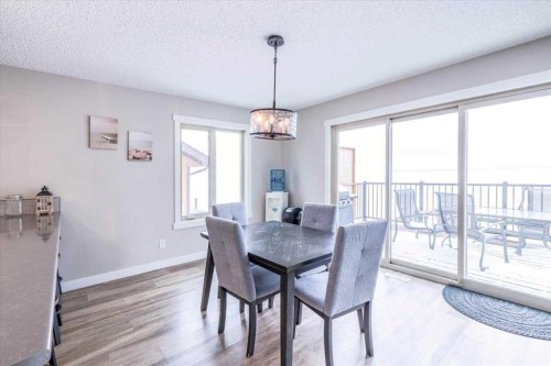 33 Lakeshore Drive, Grandview, AB - Indoor Photo Showing Dining Room