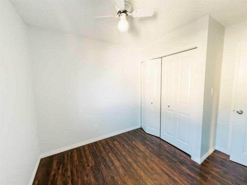 4916A 53 Street, Stettler, AB - Indoor Photo Showing Other Room