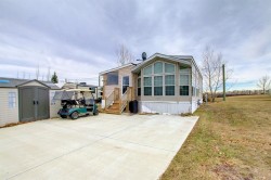 5008-25054 South Pine Lake Road  Rural Red Deer County, AB T0M 1R0