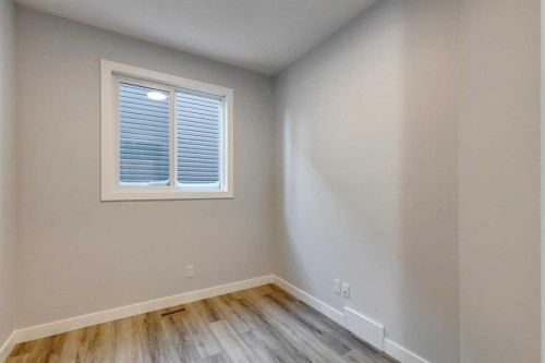 180 Sora Terrace Se, Calgary, AB - Indoor Photo Showing Other Room