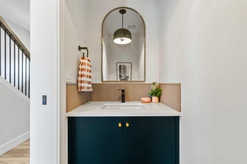 22 Aura Drive, Blackfalds, AB - Indoor Photo Showing Bathroom