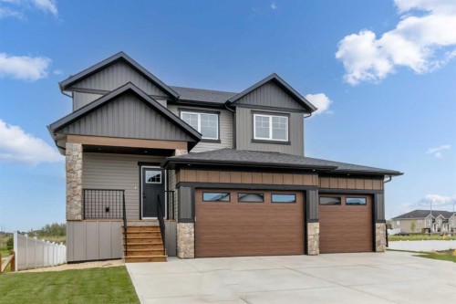 22 Aura Drive, Blackfalds, AB - Outdoor With Facade