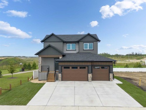 22 Aura Drive, Blackfalds, AB - Outdoor With Facade
