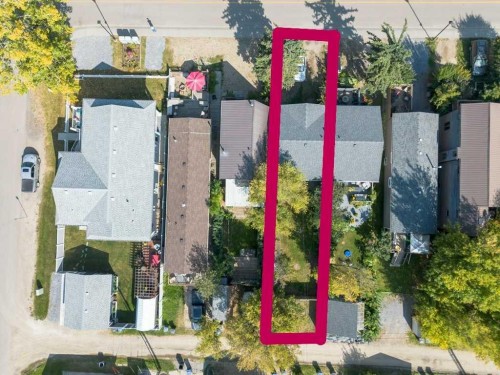 5016 44 Street, Sylvan Lake, AB - Outdoor