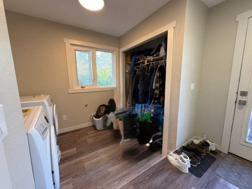 5821 44 Avenue, Red Deer, AB - Indoor