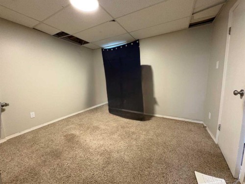 5821 44 Avenue, Red Deer, AB - Indoor