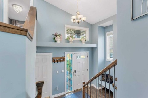 5 Heritage Drive, Penhold, AB - Indoor Photo Showing Other Room