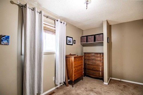 31 Bettenson Street, Red Deer, AB - Indoor