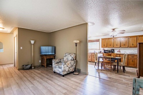 31 Bettenson Street, Red Deer, AB - Indoor