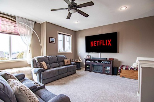 51 Illingworth Close, Red Deer, AB - Indoor Photo Showing Living Room