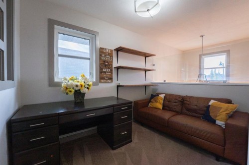 17 Lazaro Close, Red Deer, AB - Indoor Photo Showing Living Room