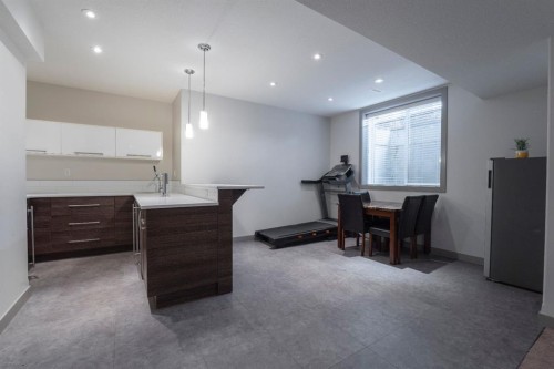 17 Lazaro Close, Red Deer, AB - Indoor