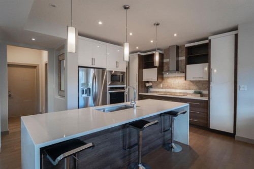 17 Lazaro Close, Red Deer, AB - Indoor Photo Showing Kitchen With Stainless Steel Kitchen With Upgraded Kitchen