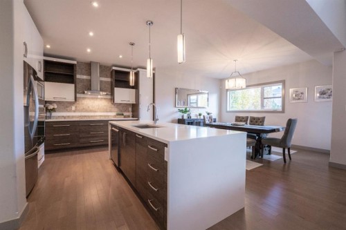 17 Lazaro Close, Red Deer, AB - Indoor Photo Showing Kitchen With Upgraded Kitchen