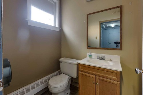 5101 50 Avenue, Red Deer, AB 