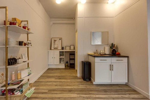 5101 50 Avenue, Red Deer, AB 