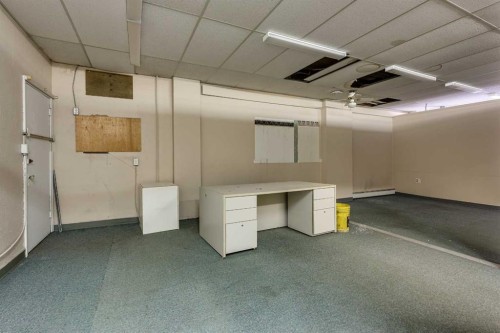 5101 50 Avenue, Red Deer, AB 