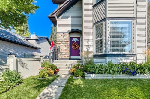 45 Cranberry Square, Calgary, AB - Outdoor