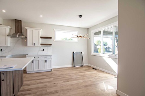 29 Vintage Close, Blackfalds, AB - Indoor Photo Showing Kitchen
