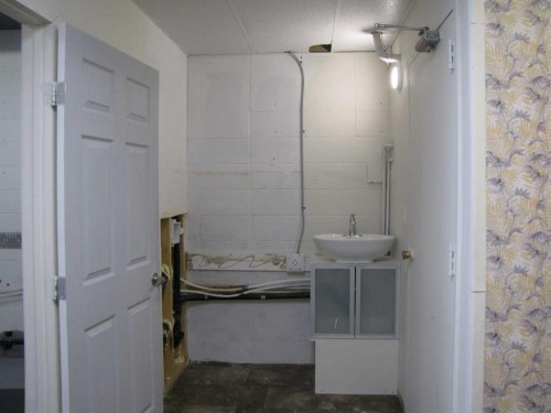 4303 And 4301 49 Street, Innisfail, AB 